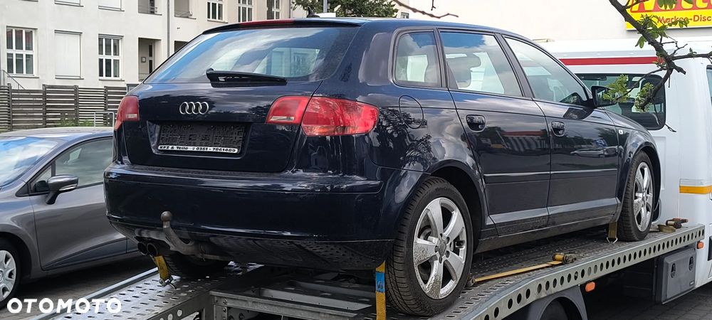 Audi A3 Sportback - 1