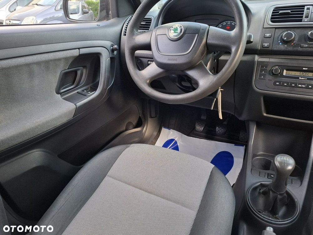 Skoda Roomster 1.2 Style PLUS EDITION - 18