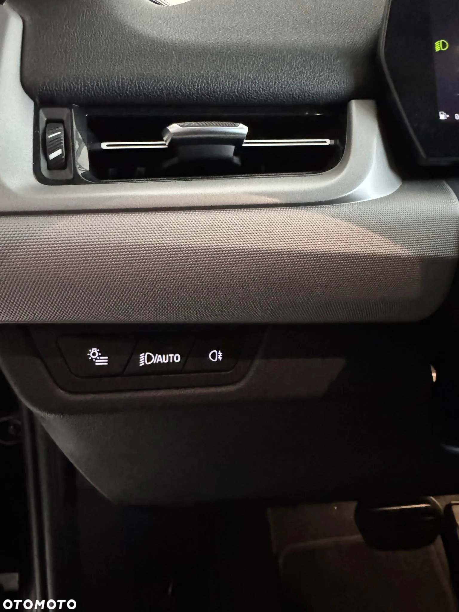 BMW X1 sDrive18i Business Edition - 10