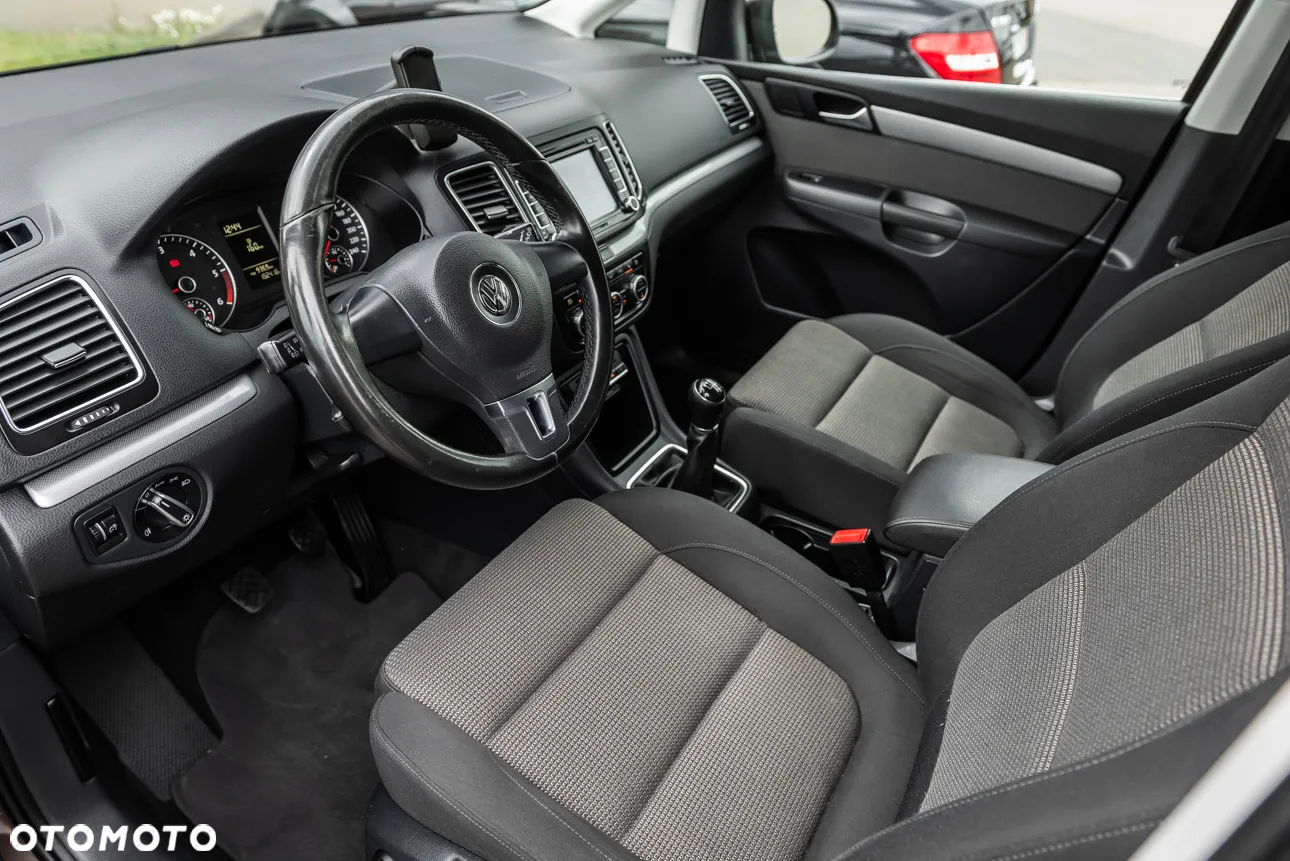 Volkswagen Sharan 2.0 TDI Comfortline - 15