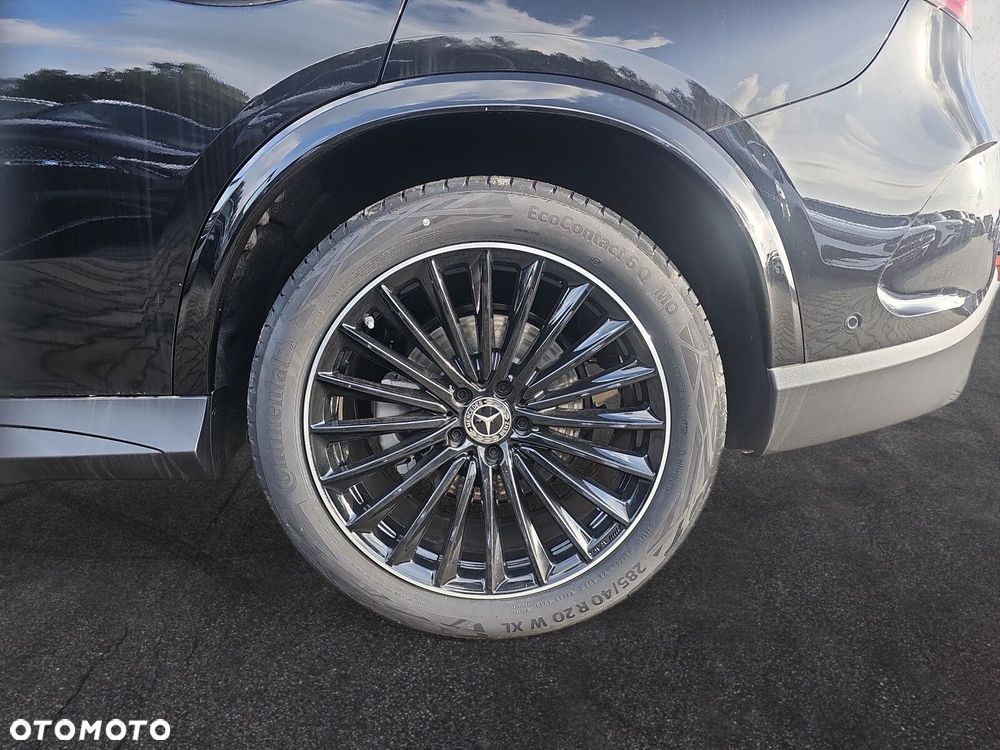 Mercedes-Benz GLC - 9