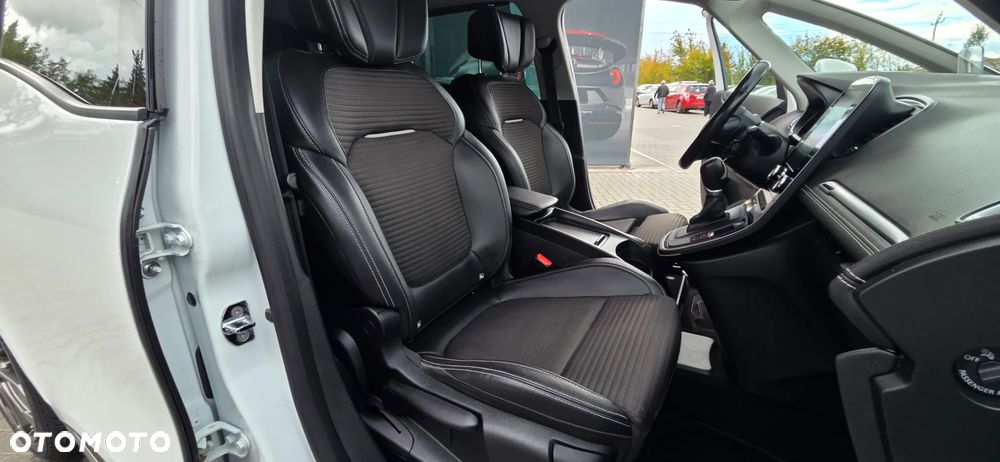 Renault Scenic ENERGY dCi 160 EDC BOSE EDITION - 38