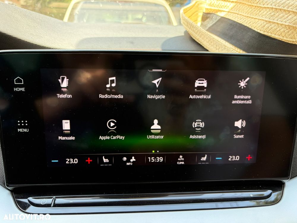 Skoda Octavia 2.0 TDI DSG Style - 27