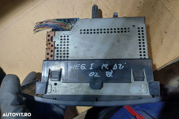 Radio cd 7700434422 Renault Megane 1 [facelift] [1999 - 2003] Classic - 2