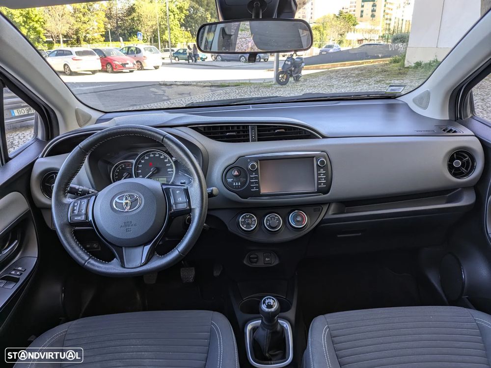 Toyota Yaris 1.0 VVT-i Exclusive - 8