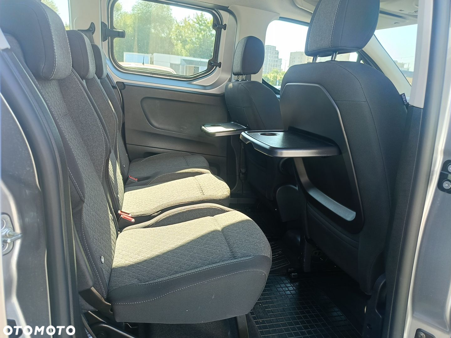 Opel Combo L 1.2 PureTech S&S - 9