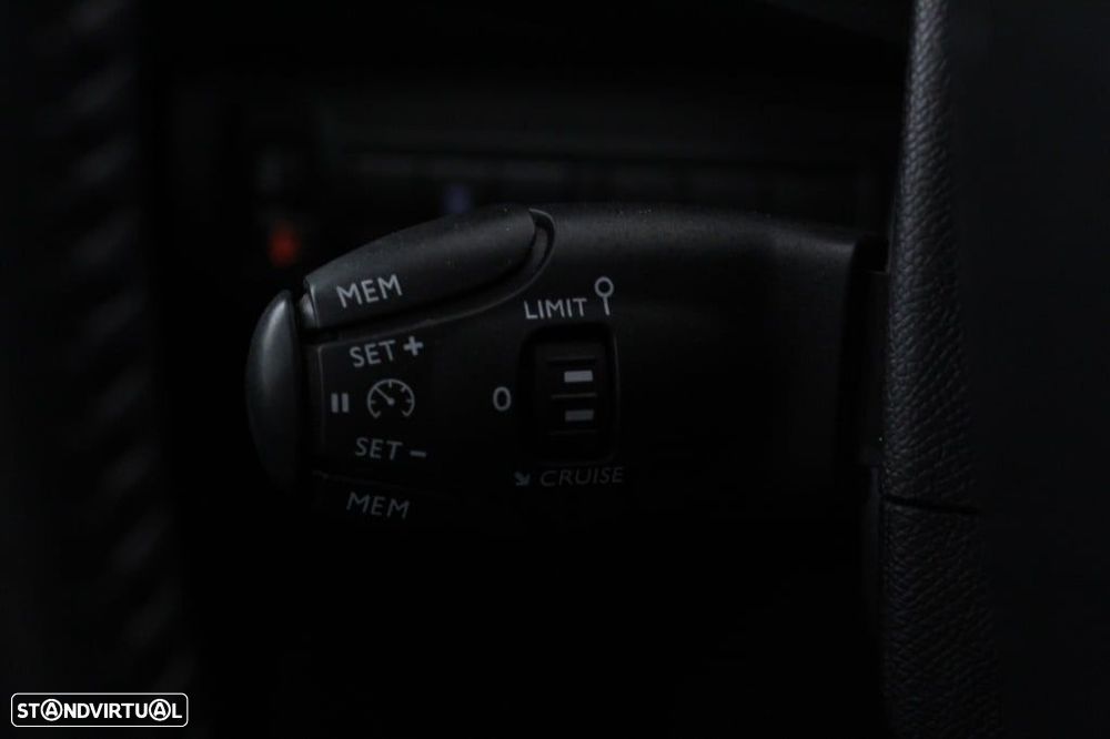 Peugeot 308 SW 1.5 BlueHDi Style - 25