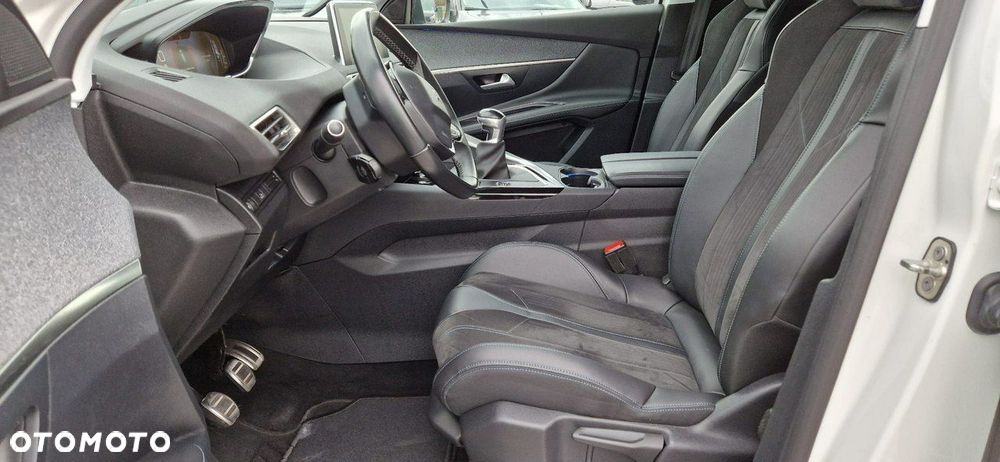 Peugeot 3008 - 17