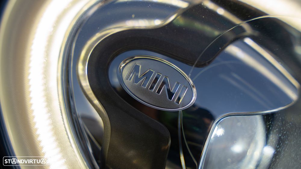 MINI 3 Portas One Aut. JCW - 12