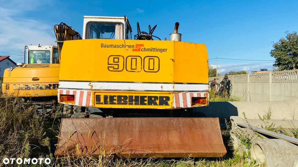 Liebherr A900B - 4