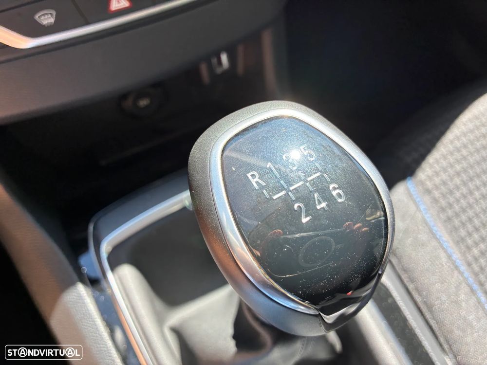 Peugeot 308 SW 1.5 BlueHDi Style - 26