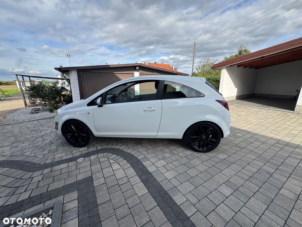 Opel Corsa 1.4 16V Sport - 3