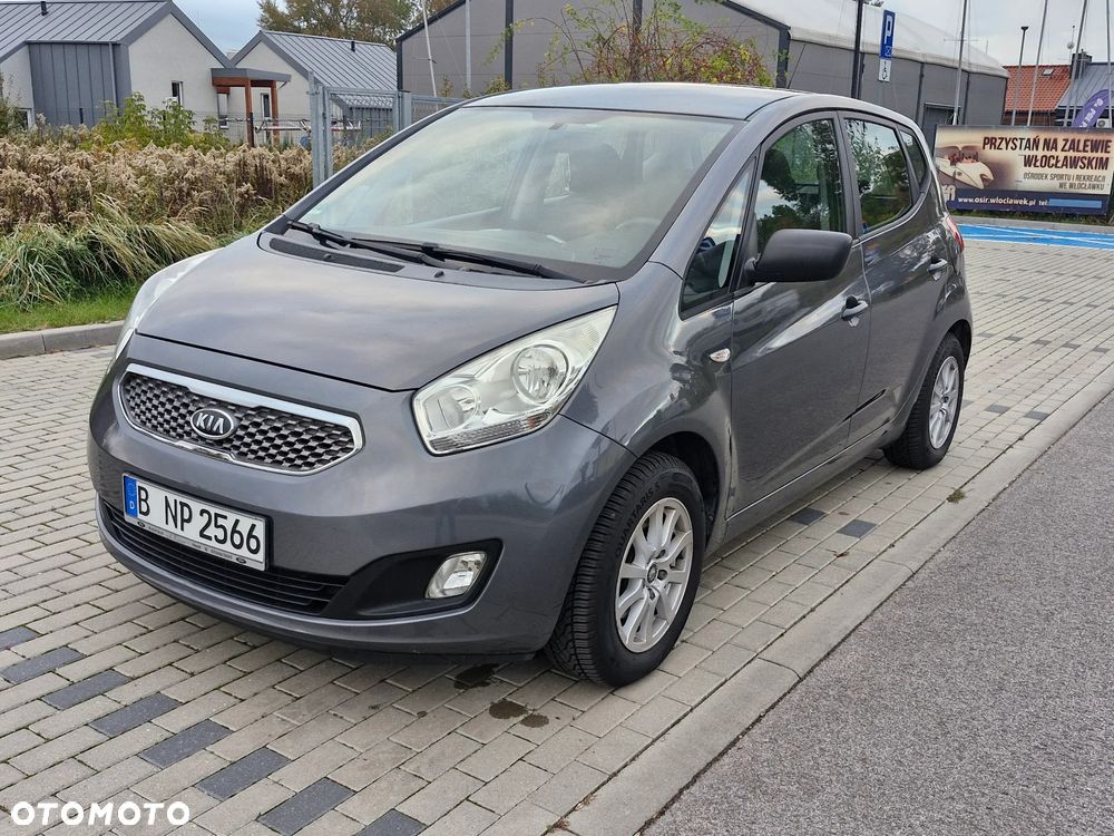Kia Venga 1.4 CVVT Fifa World Cup Edition - 10