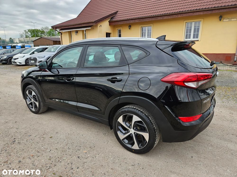 Hyundai Tucson blue 1.7 CRDi 2WD Passion - 11
