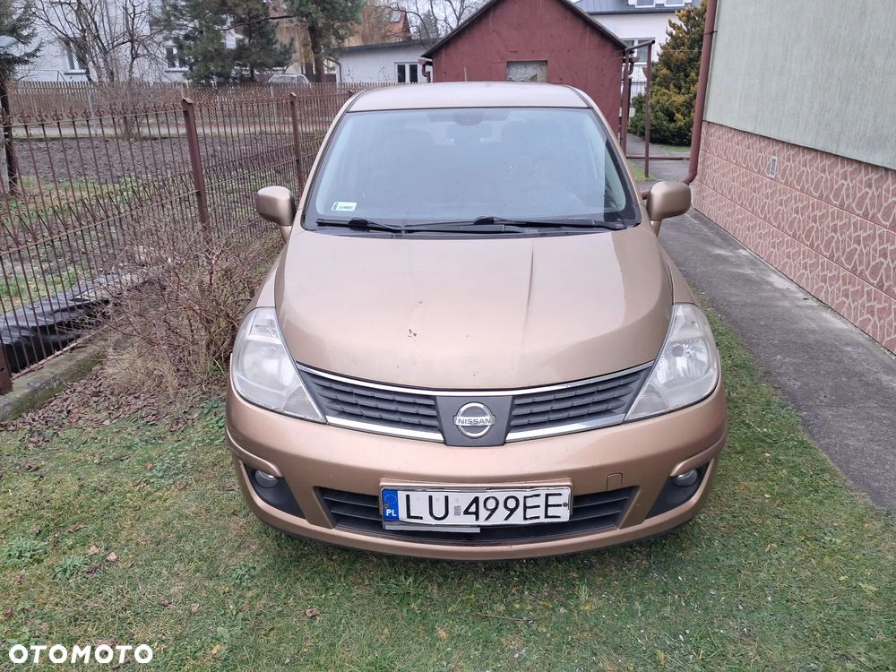 Nissan Tiida 1.6 Acenta - 2