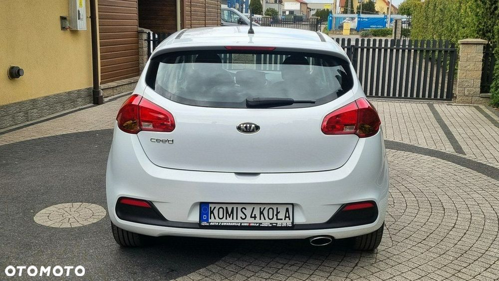 Kia Ceed - 5