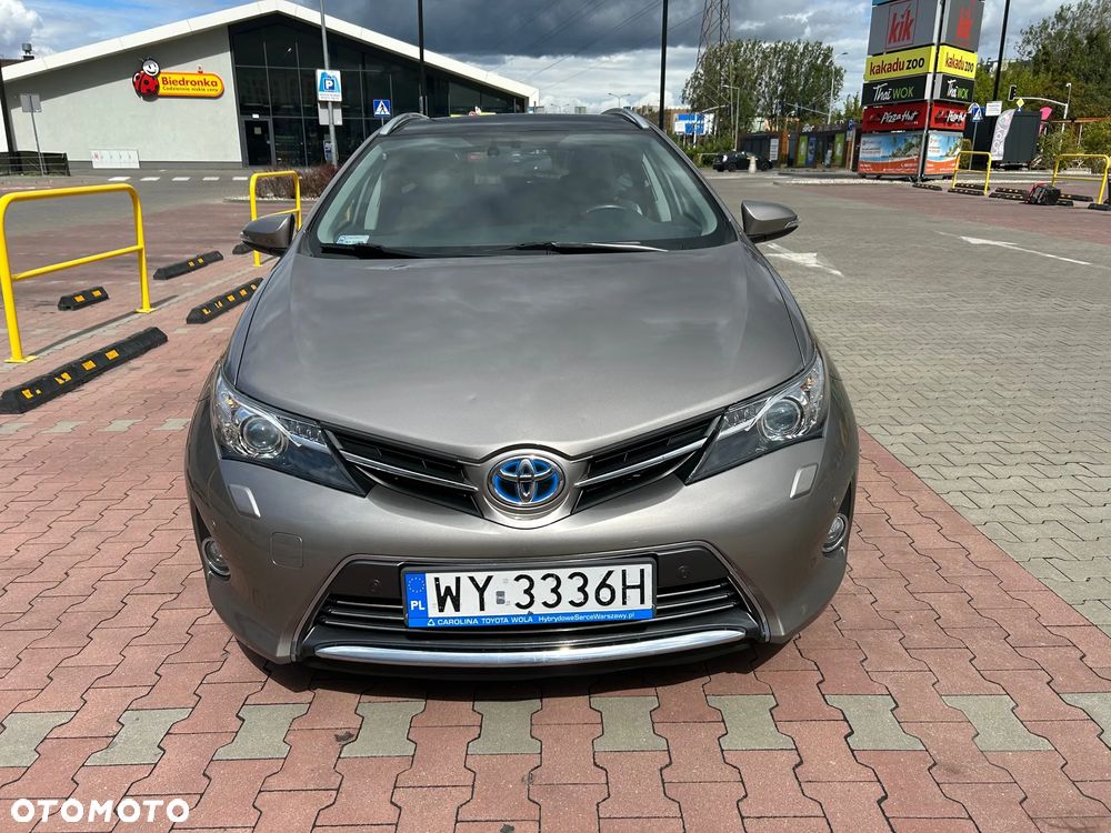 Toyota Auris 1.8 HSD Luna - 2