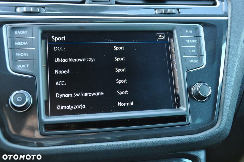 Volkswagen Tiguan 2.0 TDI BMT SCR 4Mot Highline DSG - 32