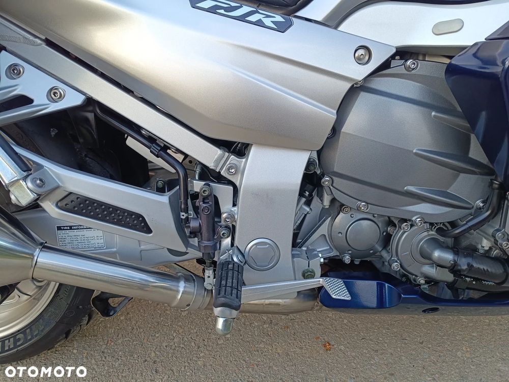 Yamaha FJR - 10