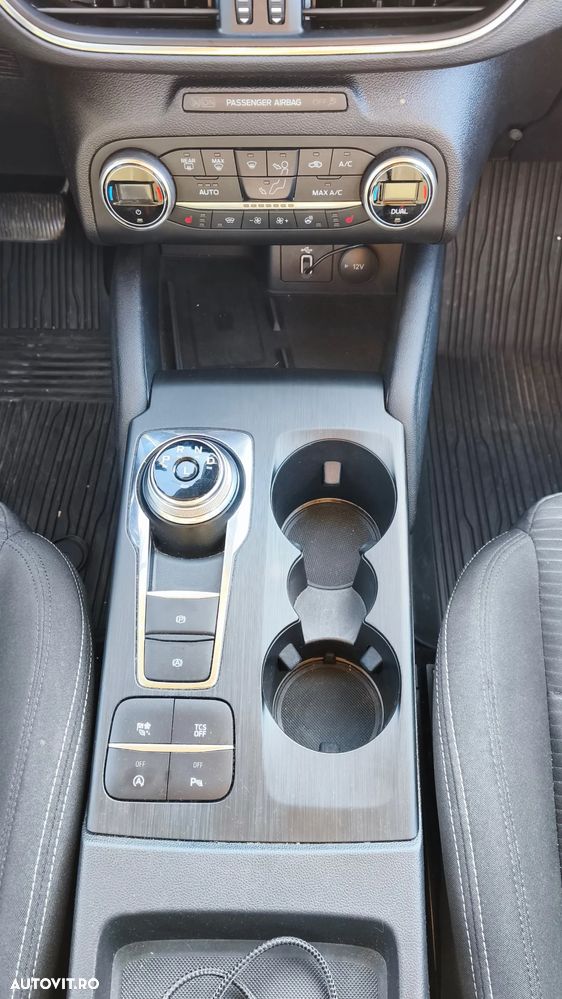 Ford Focus 1.5 EcoBlue Titanium - 10