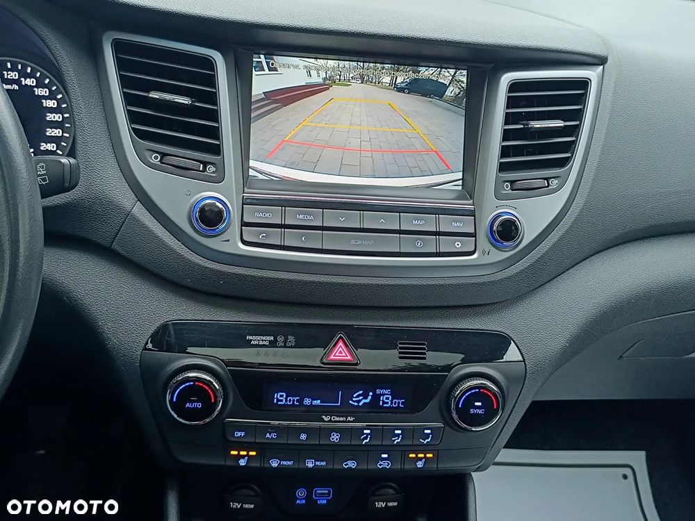 Hyundai Tucson blue 1.7 CRDi 2WD Passion Plus - 32