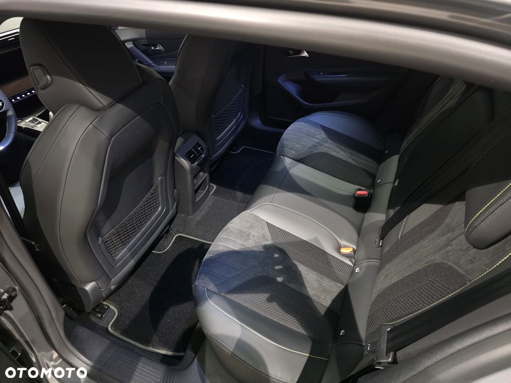 Peugeot 408 1.2 PureTech mHEV GT S&S e-DSC6 - 10