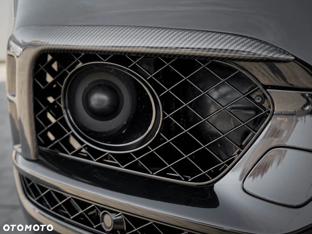 Bentley Bentayga W12 - 10