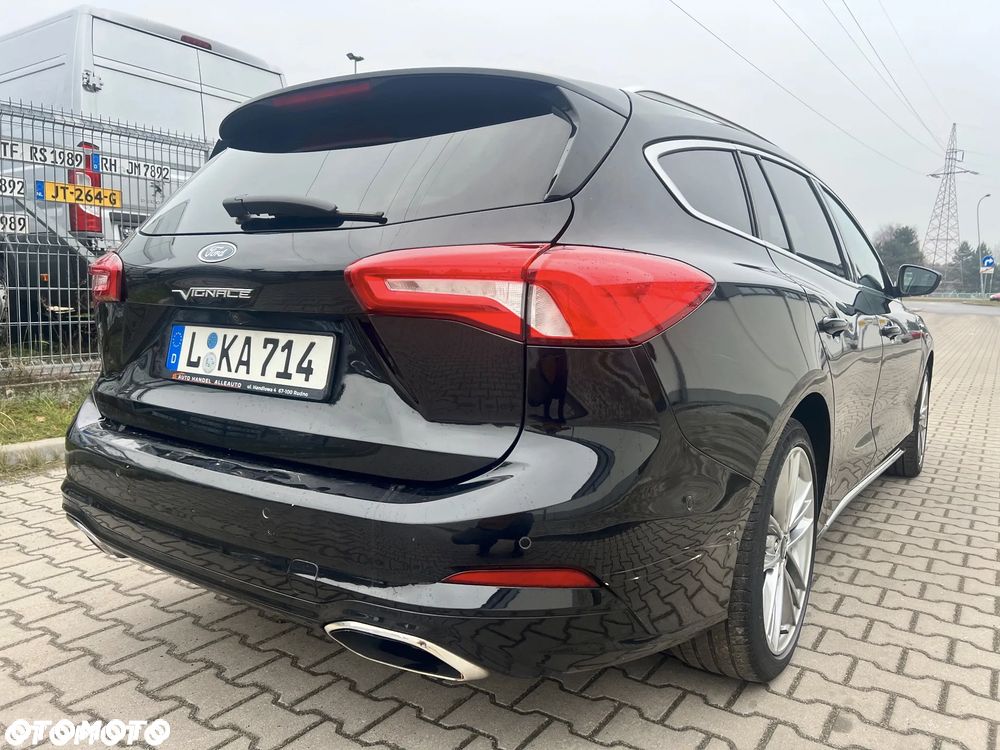 Ford Focus SW 2.0 EcoBlue Vignale - 11