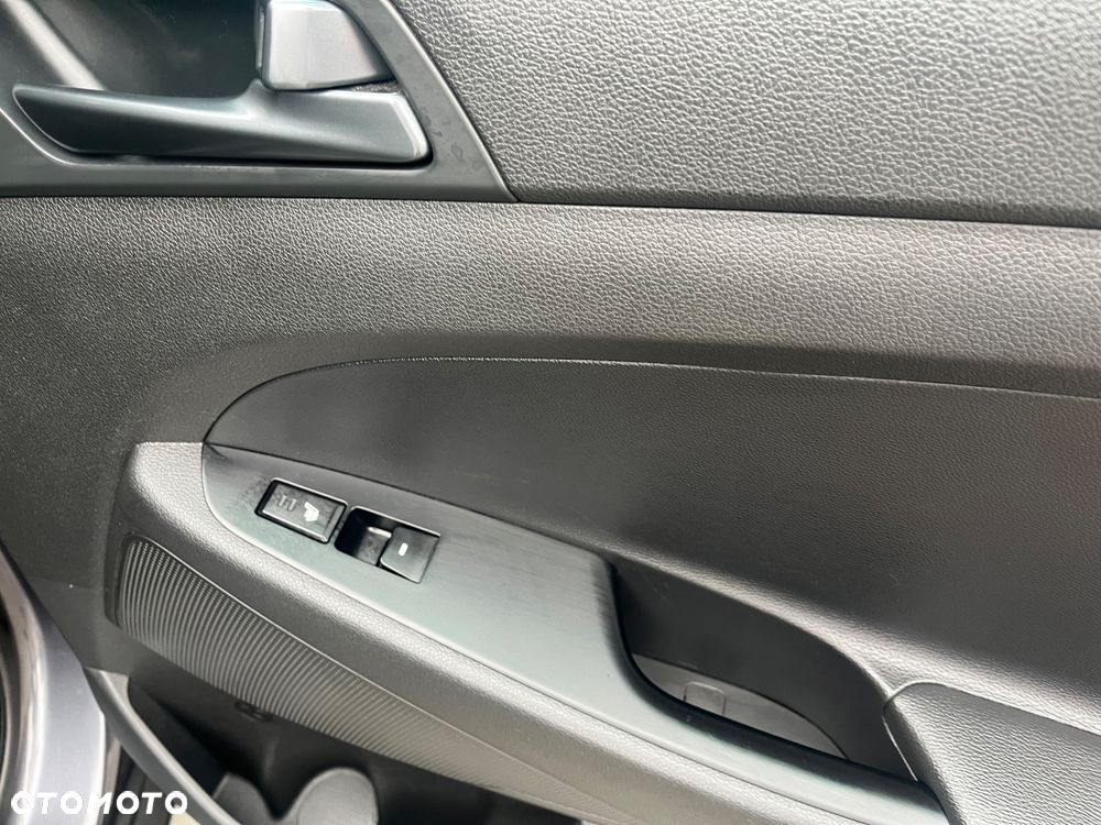 Hyundai Tucson 1.6 Turbo 4WD Passion Plus - 24