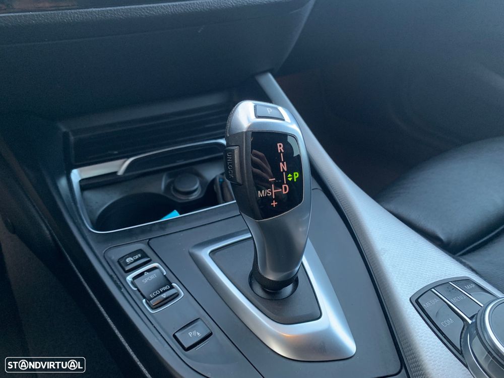 BMW 116 d Pack M Shadow Auto - 15