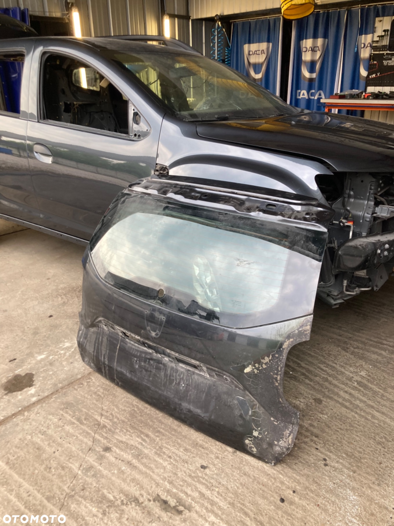 DACIA DUSTER II 2 LIFT 22r KLAPA TYLNA BAGAŻNIKA Z SZYBĄ  Wwa - 2