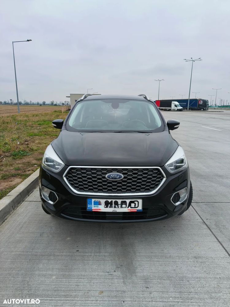 Ford Kuga - 2