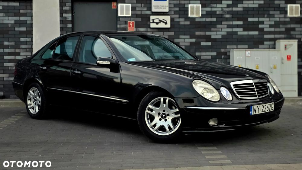 Mercedes-Benz Klasa E 320 CDI Elegance DPF - 5