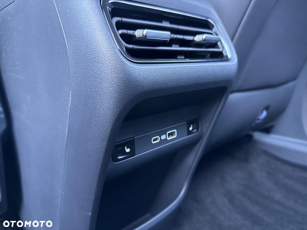 Geely Starray EM-i 1.5 PHEV Max - 18