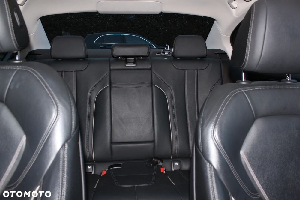 BMW Seria 5 518d Sport Line - 18