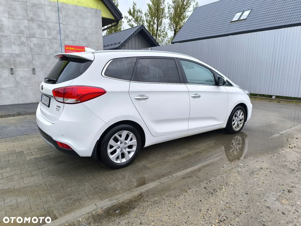 Kia Carens 1.6 GDI Business Line 7os EU6 - 4