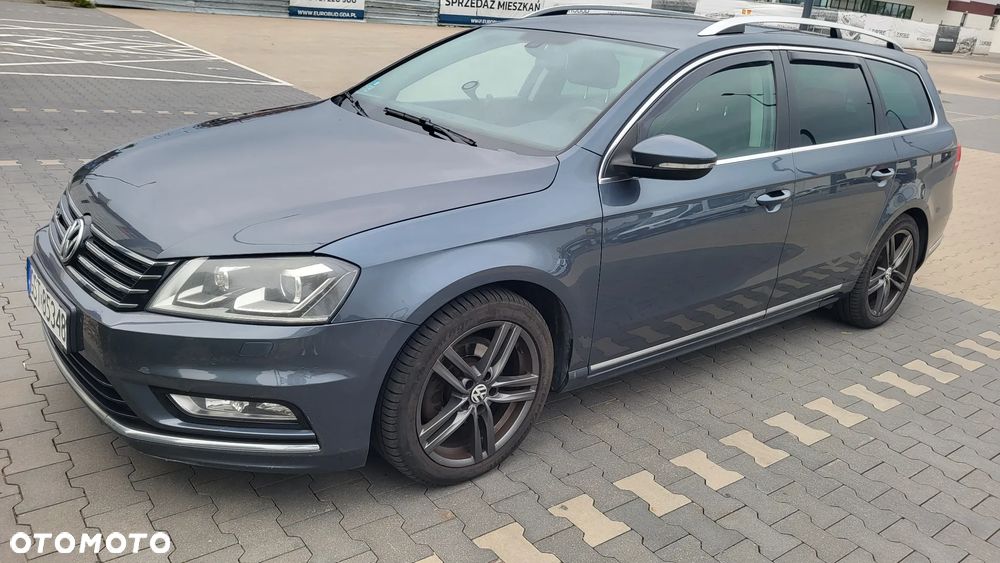 Volkswagen Passat 2.0 TDI Highline R-Style DSG - 1