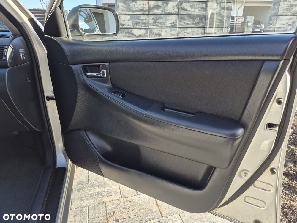 Toyota Corolla 1.6 VVT-i Terra - 12