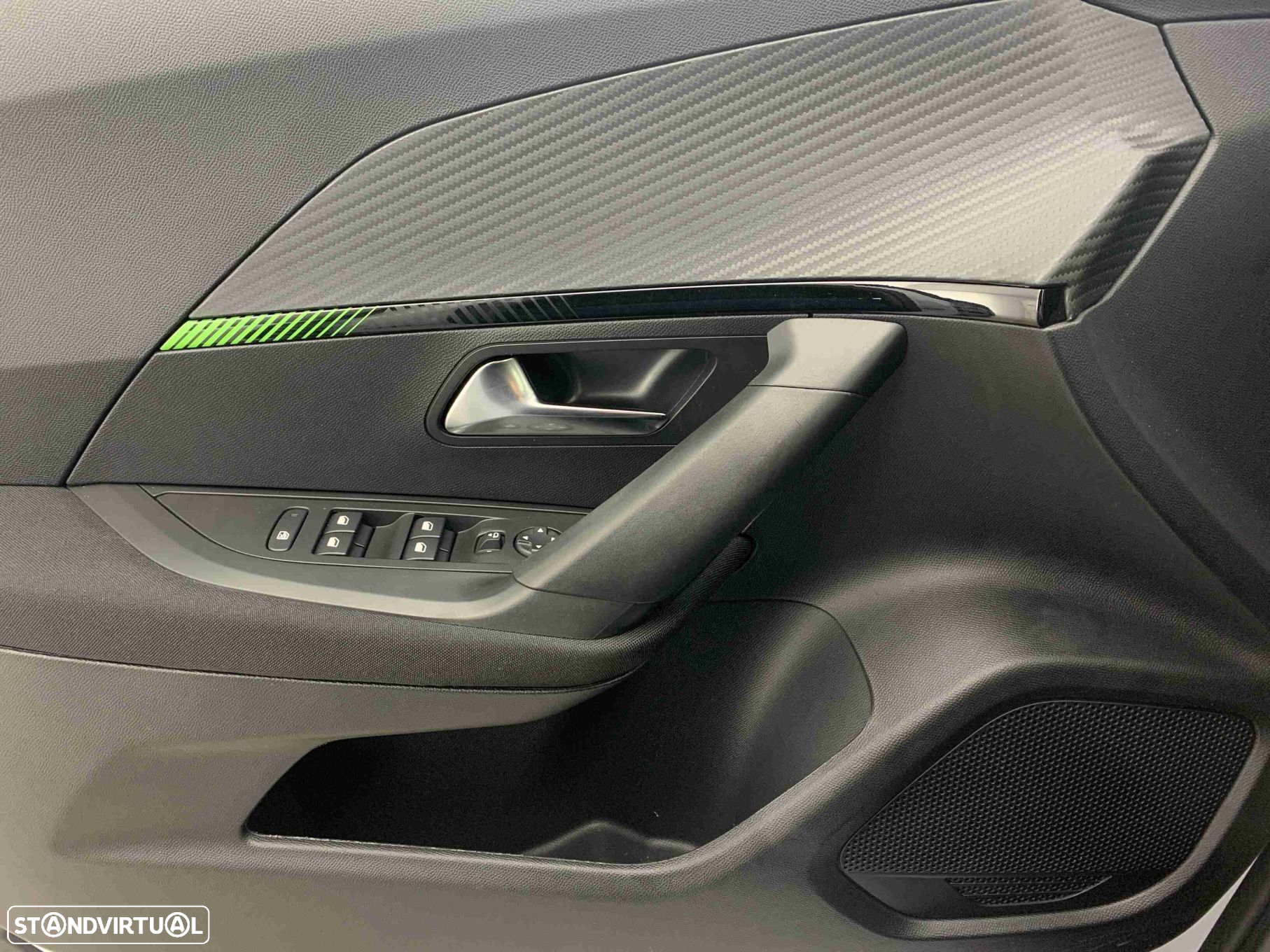 Peugeot e-2008 54 kWh Active - 6