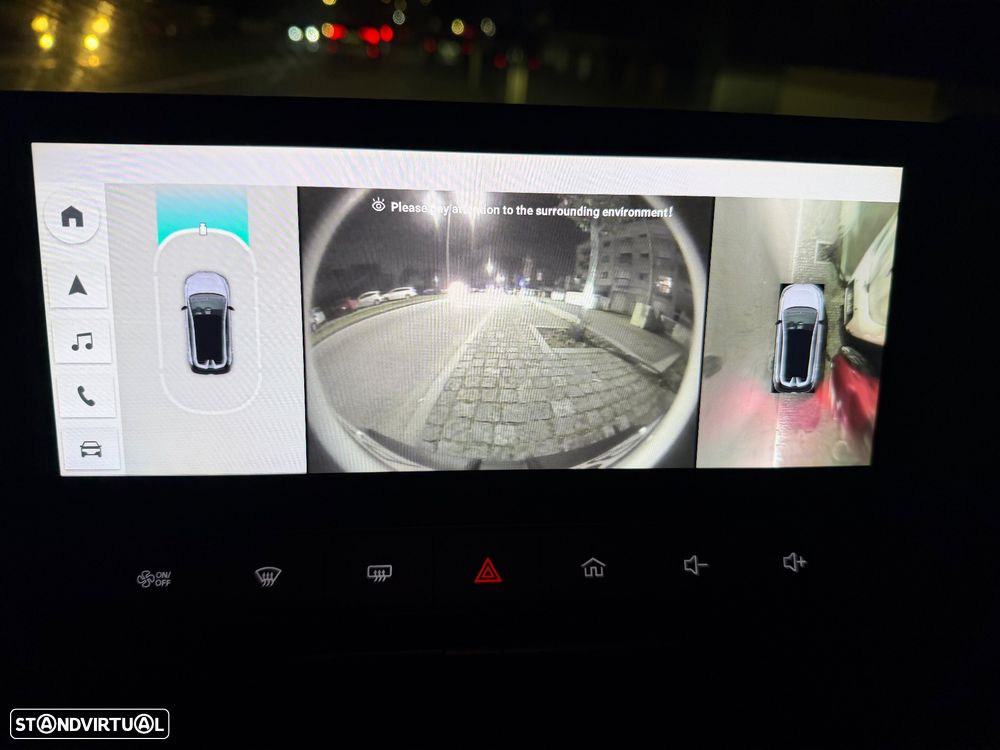 MG MG4 77 kWh Extended Range Luxury - 23