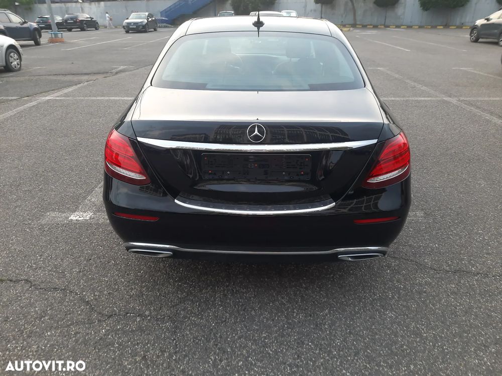 Mercedes-Benz E - 3