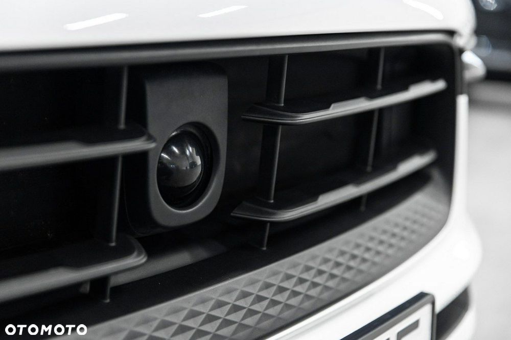 Porsche Macan Standard - 14