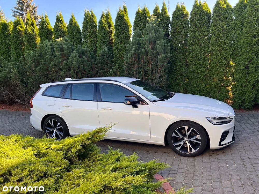 Volvo V60 T4 R-Design - 6