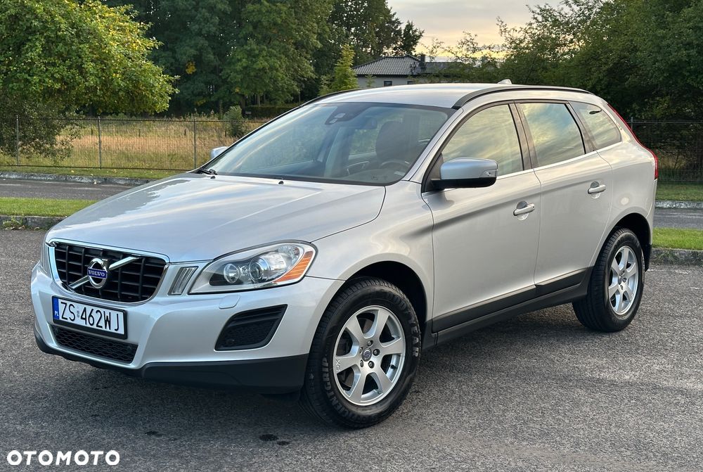 Volvo XC 60 - 8