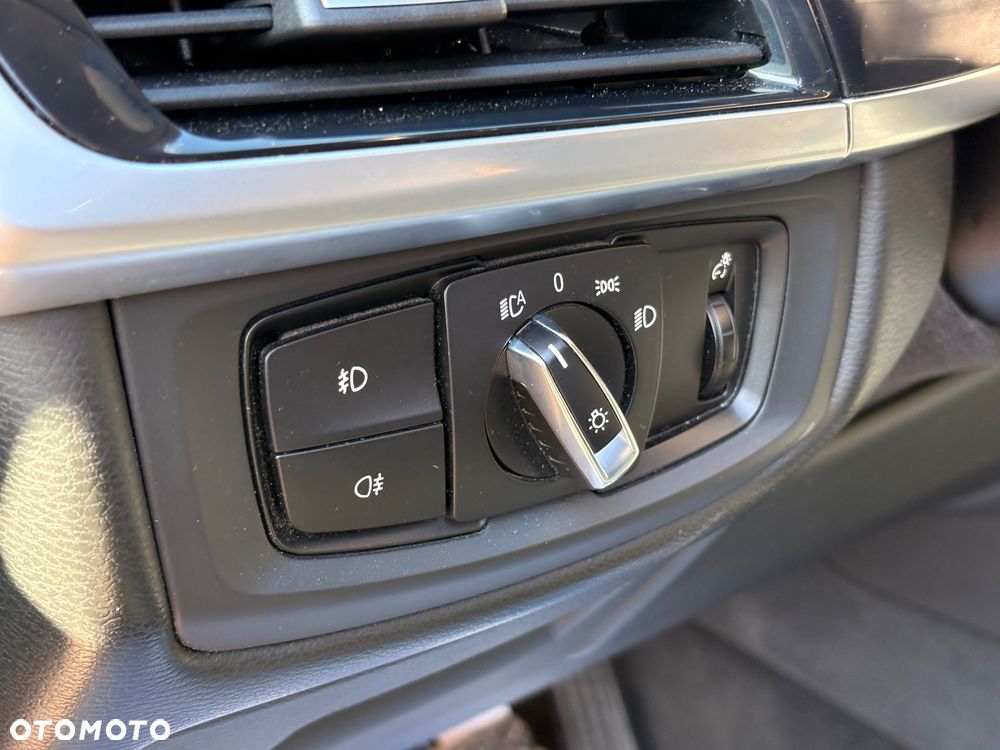 BMW X5 sDrive25d - 16