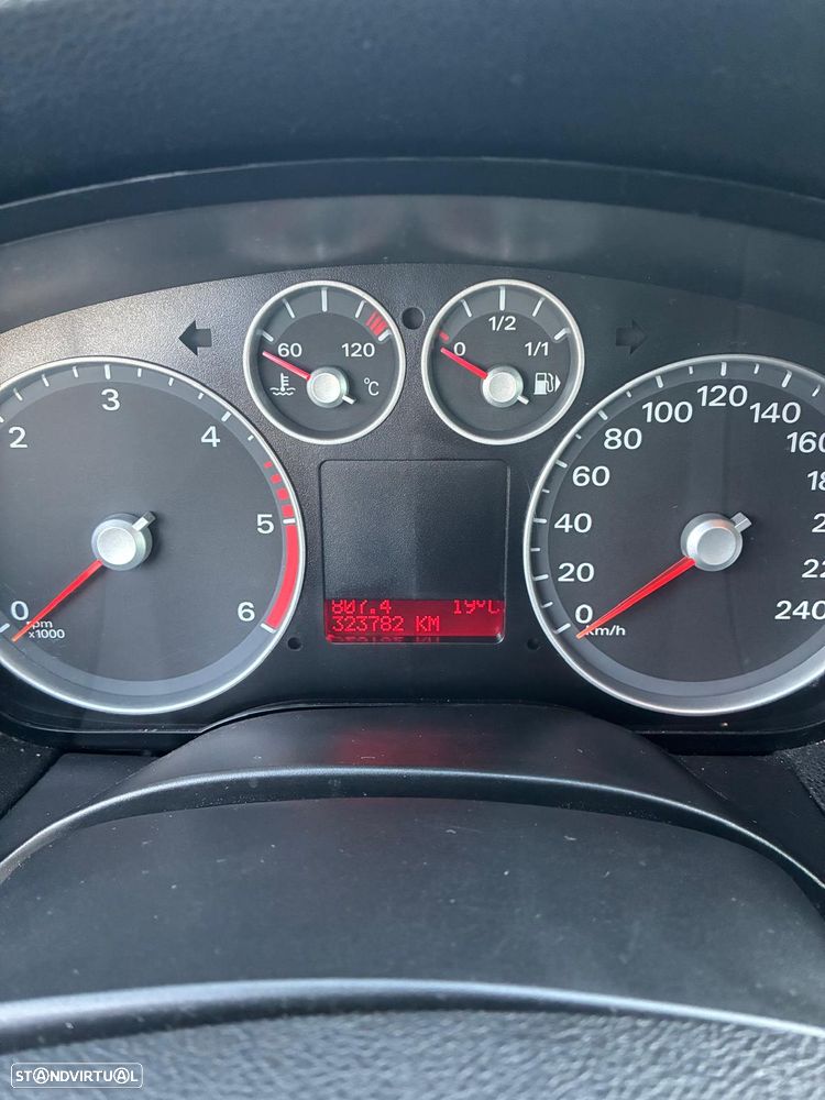 Ford Focus 1.6 TDCi Sport - 6