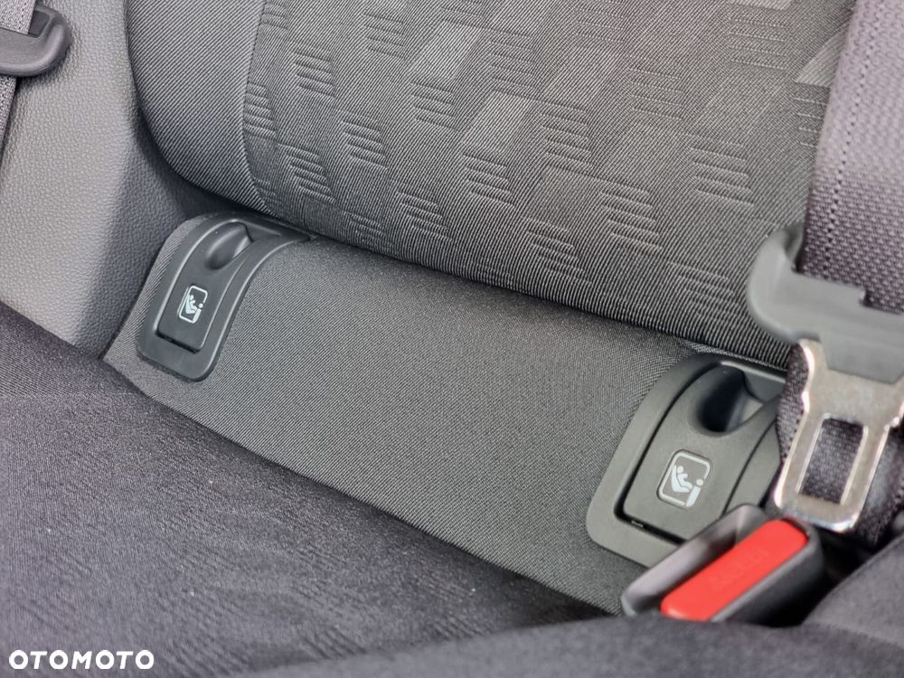 Toyota Yaris Hybrid 1.5 Style - 30