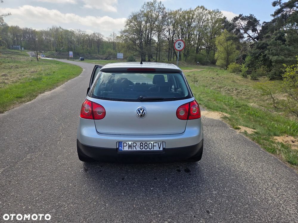 Volkswagen Golf 1.9 TDI Trendline - 4