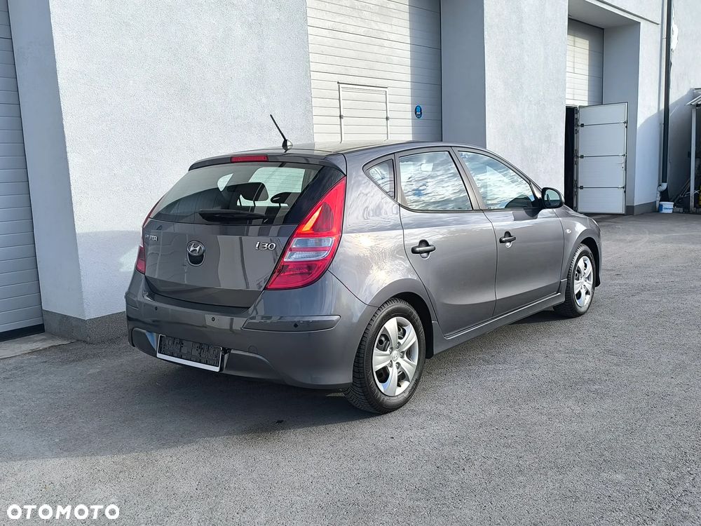 Hyundai i30 1.4 Classic EU5 - 14