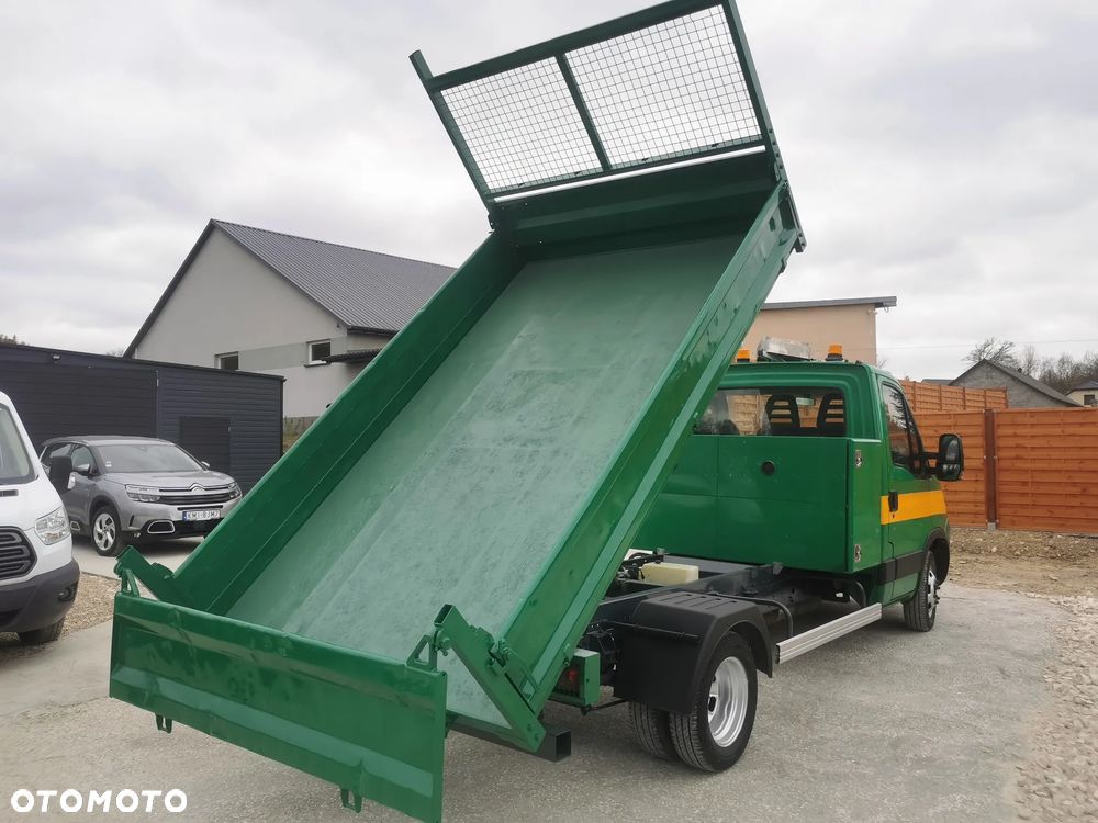 Iveco Daily 35C15 kiper Blokada mostu Hak klima bliźniak 35C15 wywrotka - 4